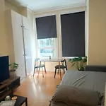 London W14 Home